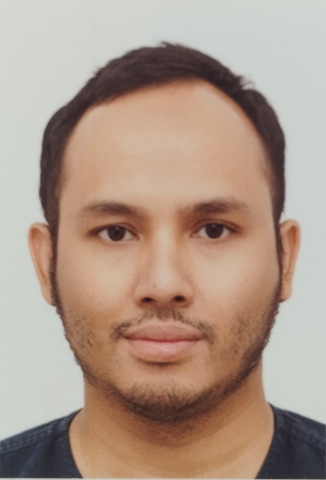 Isroni Muhammad Miraj Mirza, S.H., M.H.